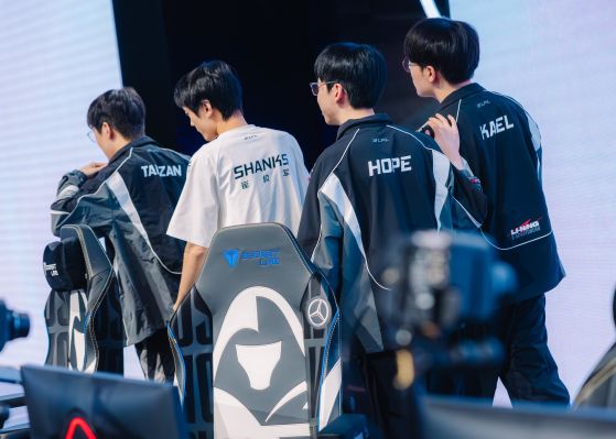 HLE đại bại trước Gen.G nhưng khán giả lo cho T1 hơn- Ảnh 3.